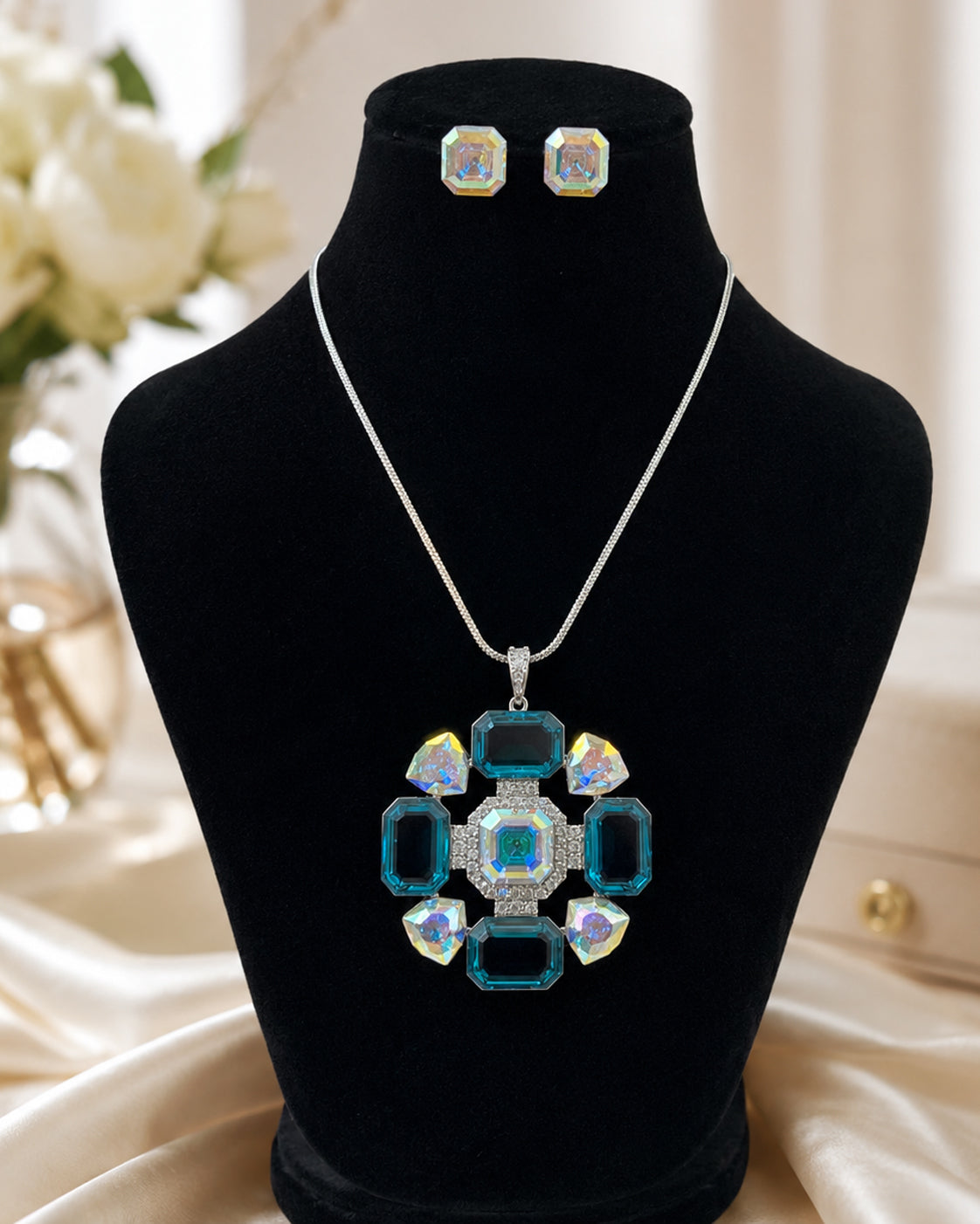 Elegant Swarovski Crystal Statement Necklace & Earring Set