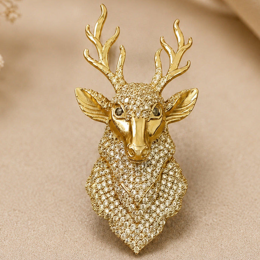 Royal Deer Brooch – Elegant Golden Statement Accessory