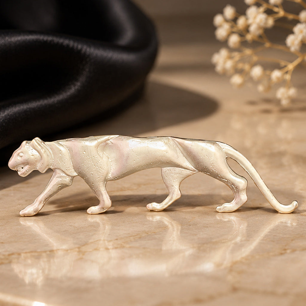 Matt Silver Lion Brooch with AAA Quality AD Stones – Brass Metal