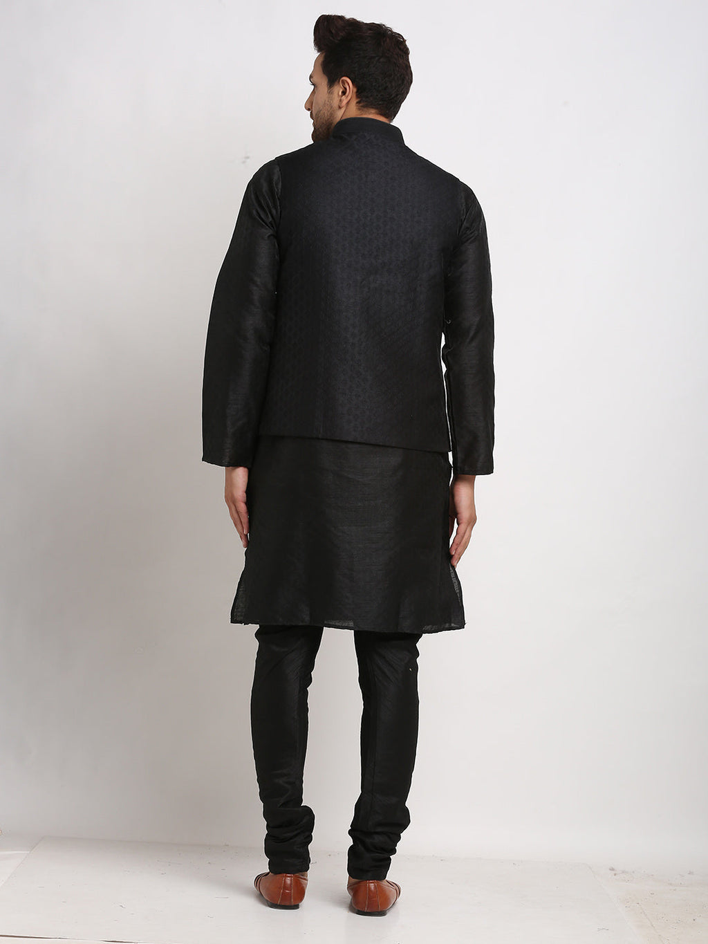 Treemoda Ethnic Brocade Black Kurta Pajama With Black Nehru Jacket For Men