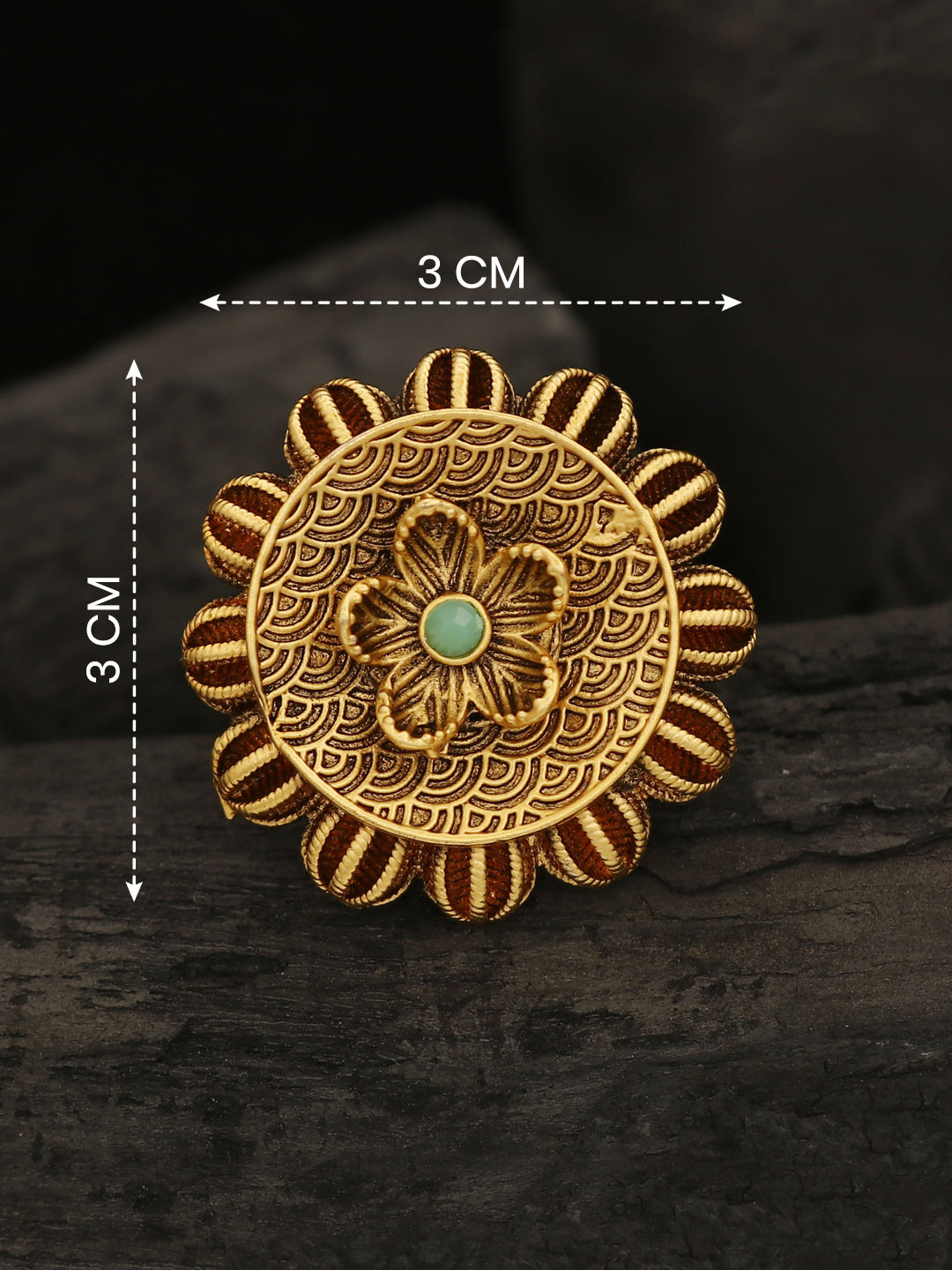 Elegant Vintage Floral Statement Ring for Women