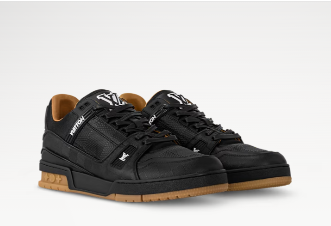 Premium Black Trainer Sneaker