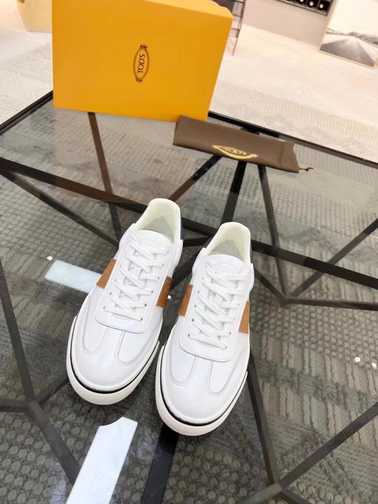 Low-Top Lace-Up Sneakers