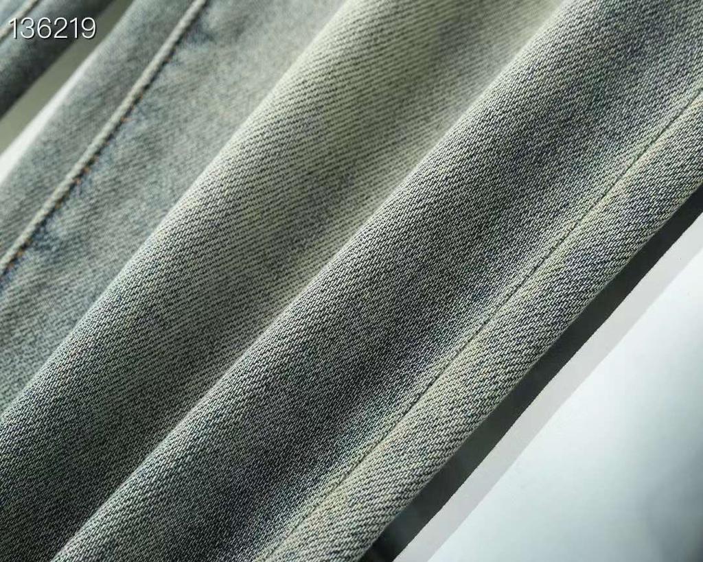 Unveiling the Trendiest Slim Fit Jeans for Men in 2026