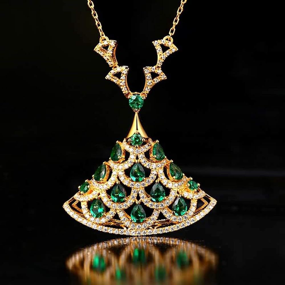 Luxury Gold  Emeralds Necklace