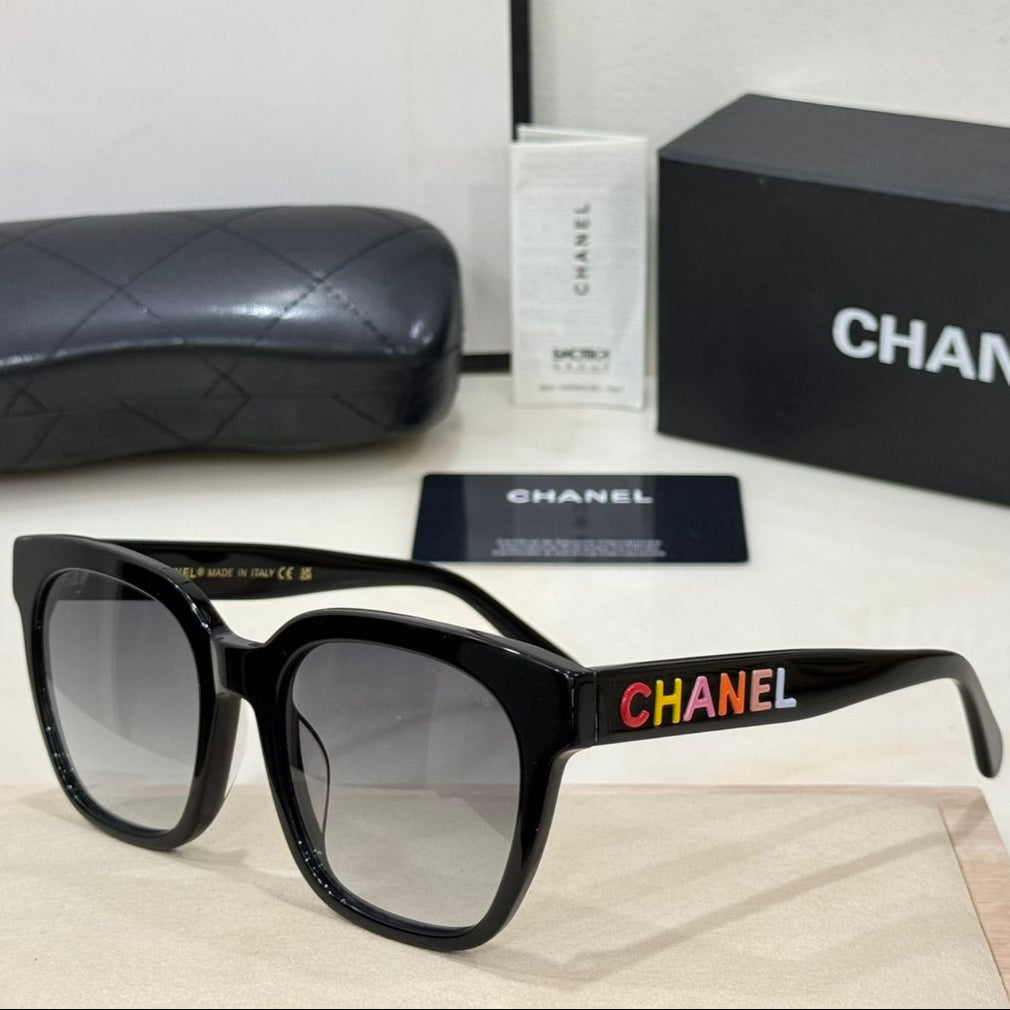 Women's Square Oversized Sunglasses  Multicolour Branding