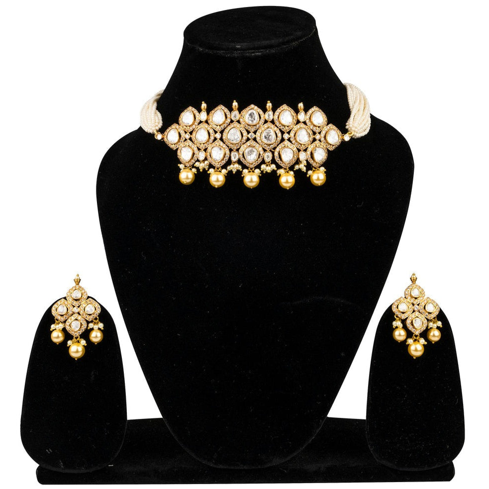 Elegant Kundan Pearl Choker Necklace Set with Matching Earrings