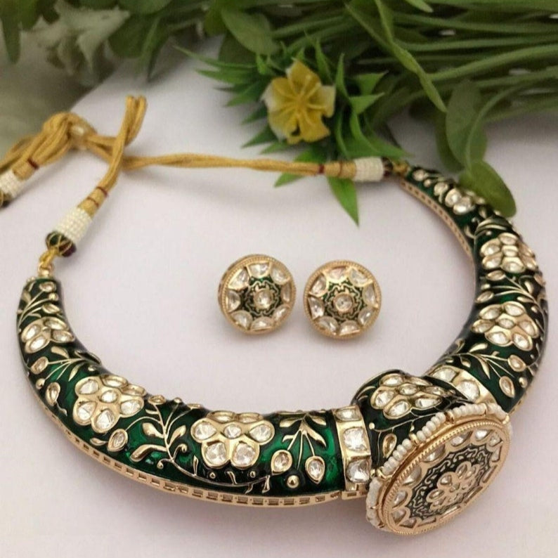 Elegant Golden Polish Traditional Meenakari Kundan Jadau Polki Hasli, Necklace with Earrings Set